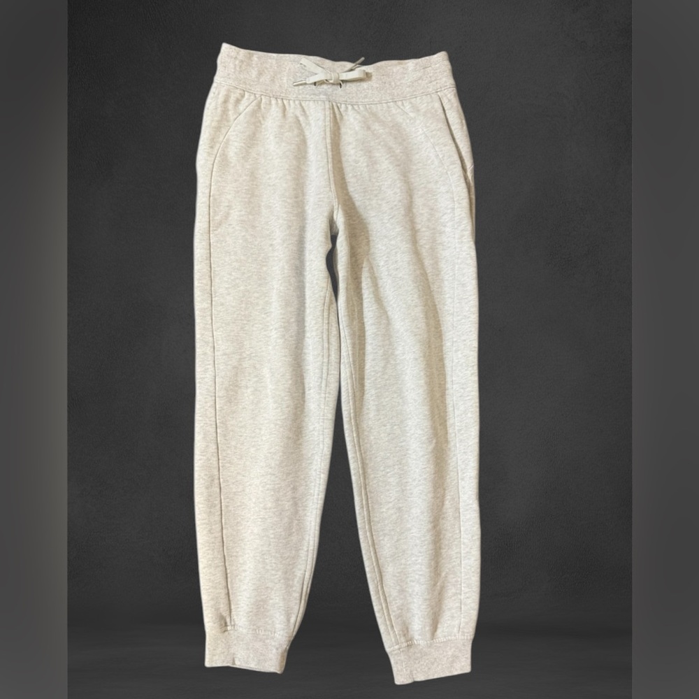 Lululemon Scuba Joggers Size 8